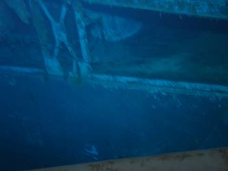 X support for 4-inch gun deck above mounting for torpedo tubes