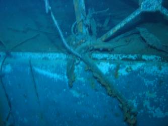 Port side kedge anchor in vicinity of X supports for 30-foot gig