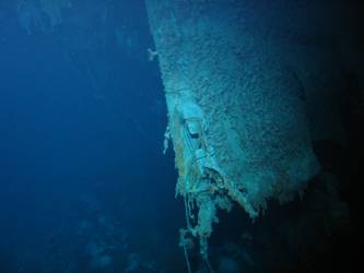 Foredeck wreckage with fairlead visible on port side