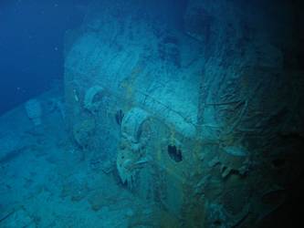 Forward screen of superstructure. Captain's sea cabin