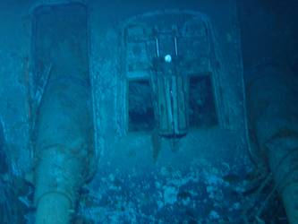 X turret. Note sighting ports open for gun layer