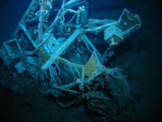 Aft searchlight platform