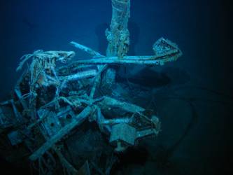 Aft searchlight platform