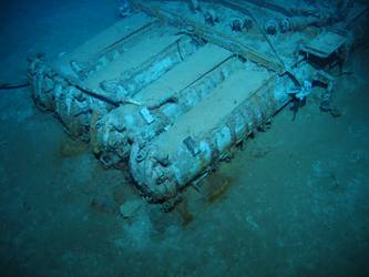 End caps of torpedo tubes