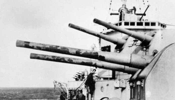 Sydney's forward guns